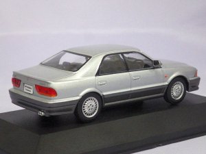 画像3: イクソ(ファースト43) 三菱 ディアマンテ 1990 SILVER