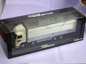 画像6: ガリバー 日野 プロフィア WHITE/SILVER