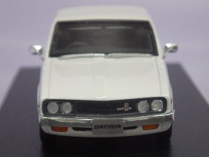 画像2: ハイストーリー ニッサン ダットサントラック(620) CUSTOM DX・L　LowDown 1979 WHITE