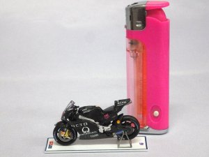 画像7: スパーク ドゥカティ GP16 OCTO PRAMAC RACING Scott Redding "Winter Test 2017" BLACK