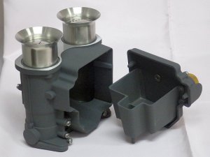 画像6: AUTOart AAD Carburetor Salt&Pepper Shaker(Short)