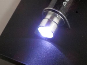 画像2: オートアート カーボンファイバーエキゾースト LEDライト キーチェーン CARBON