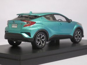 画像3: EBBRO TOYOTA C-HR Radiant Green Met