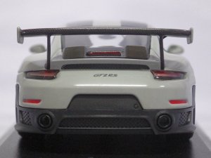 画像4: ミニチャンプス ポルシェ 911(991.2)GT2RS Kreide-Weissach Paket 2018 Chalk