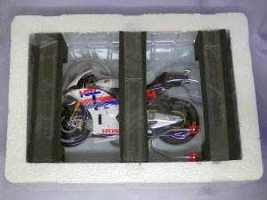 画像10: スパーク ホンダ RC213V-S #14 HRC Day Suzuka 2016 Fernando Alonso WHITE/BLACK