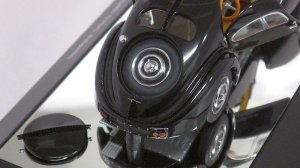 画像9: オートアート ブガッティ タイプ57SC アトランティック (WITH DISC WHEELS) BLACK フル開閉モデル