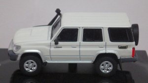 画像5: パラゴン トヨタ ランドクルーザー 76 French Vanilla