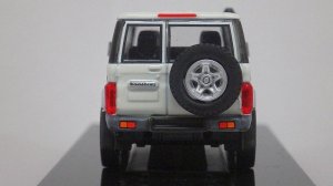 画像4: パラゴン トヨタ ランドクルーザー 76 French Vanilla