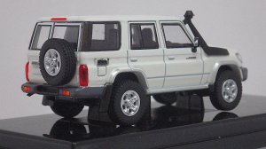 画像3: パラゴン トヨタ ランドクルーザー 76 French Vanilla