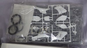 画像3: HASEGAWA SUZUKI RG400Γ 1985 前期型　EARLY VERSION