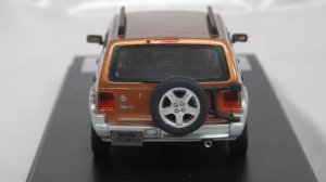 画像4: ハイストーリー ニッサン ラシーン フォルツァ Sパッケージ(1998) テラコッタオレンジM/ソニックシルバーMツートーン