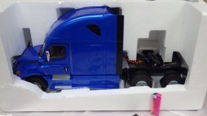 画像3: ダイキャストマスター フレイトライナー CASCADIA FULL FUNCTIONING S=1/16 RC トラクター