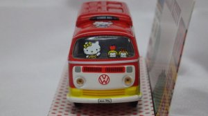 画像2: ターマックワークスxシュコー VW TypeII(T2) Hello Kitty Capsule School Bus RED