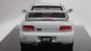 画像4: ホビージャパン スバル インプレッサ 22B STi Version GC8改 with Engine Display Model FETHER WHITE/Customized Color