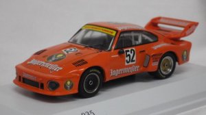 画像1: MINICHAMPSxTARMAC WORKS Porsche 935 Max Moritz "Jagermeister" Manfred Schurti,Winner Div.1 DRM Zolder 1977 ORANGE