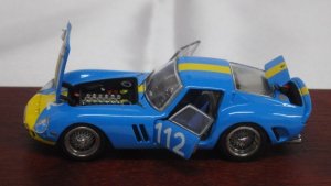 画像7: Ignition Model PGM FERRARI 250 GTO #112 Japan Exclusive Blue/Yellow