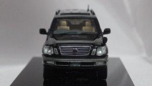 画像2: G.C.D TOYOTA Land Cruiser(UZJ100W) BLACK/SILVER