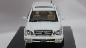 画像2: G.C.D TOYOTA Land Cruiser(UZJ100W) WHITE