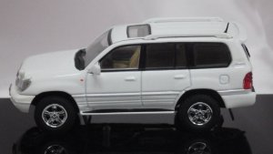 画像6: G.C.D TOYOTA Land Cruiser(UZJ100W) WHITE