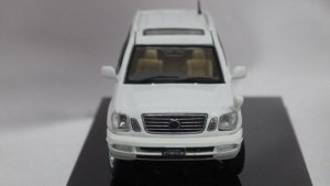 画像3: G.C.D TOYOTA Land Cruiser(UZJ100W) WHITE