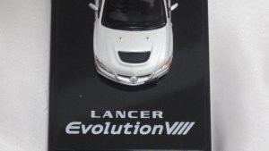 画像6: HOBBY JAPAN MITSUBISHI LANCER GSR EVOLUTION VIII with Engine Display Model Cool Silver Met