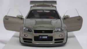 画像2: PGM x onemodel NISSAN R34 GT-R Z-Tune Jade Green フル開閉モデル