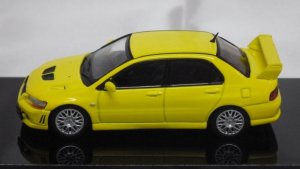 画像5: ホビージャパン ミツビシ ランサーGSR エヴォリューションVII エンジンディスプレイモデル付き Dandelion Yellow