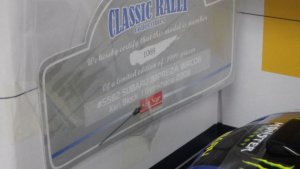 アンテナは別パーツで付属