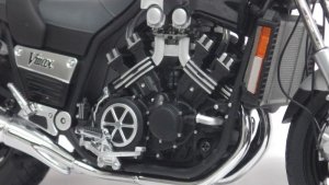 画像8: ミニチャンプス ヤマハ Vmax 1993 SILVER.MET