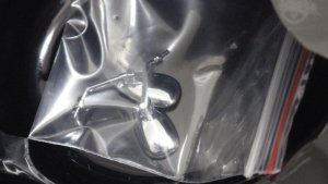 ミラーは別パーツで付属