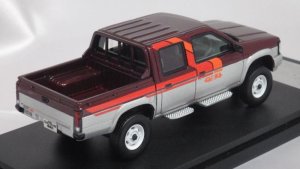画像3: ハイストーリー 日産 ダットサン 4WD ダブルキャブ AD 1985 DARK RED MET/SILVER MET TWO TONE