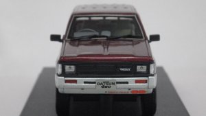 画像2: ハイストーリー 日産 ダットサン 4WD ダブルキャブ AD 1985 DARK RED MET/SILVER MET TWO TONE