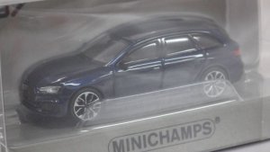画像1: ミニチャンプス アウディ RS4 Avant 2018 BLUE.MET