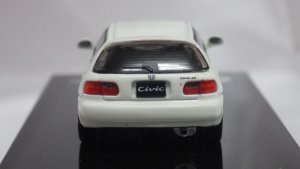 画像4: ホビージャパン ホンダ シビック(EG6) SiRII エンジンディスプレイモデル付き Frost White