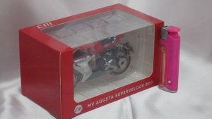 画像7: CM-MODEL MV AGUSTA SUPERVELOCE 800 RED
