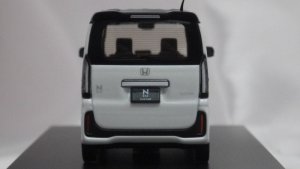 画像4: HOBBY JAPAN HONDA N-BOX Custom Platinum White Pearl & Black