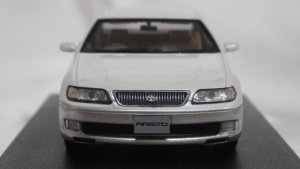 画像2: ホビージャパン (MARK43) トヨタ アリスト 3.0V(JZS147) Warm Gray Pearl Mica Toning G
