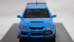 画像2: INNO MODELS 三菱 ランサー エヴォリューション IX ワゴン BLUE