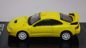 ベンチレーターとリヤウィングの色が合っていません