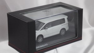 画像6: kyosho MITSUBISHI Delica D:5 WHITE
