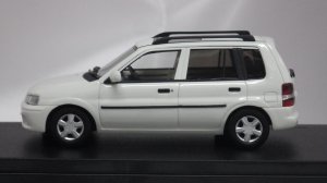 画像5: ハイストーリー マツダ デミオ GL(1996) シャストホワイト