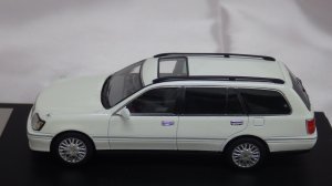 画像5: MARK43 TOYOTA CROWN ESTATE3.0 ROYAL SALOON White Pearl Crystal Shine