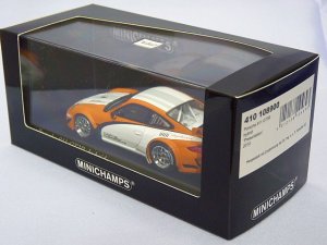 画像5: MINICHAMPS  Porsche  911 GT3R Hybrid Presentation 2010  ORANGE/WHITE