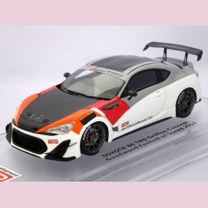 画像: エニフ トヨタ 86 TRD グリフォンコンセプト グッドウッド・フェスティバル・オブ・スピード 2013 WHITE/ORANGE/GRAY