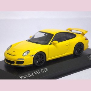 画像: ミニチャンプス ポルシェ 911 GT3(997II) 2009 YELLOW/BLACK