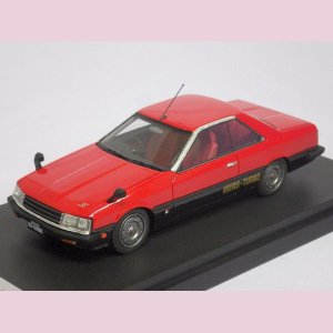 画像: ポストホビー(マーク43) ニッサン スカイライン HT 2000 RS-TURBO(KDR30) フェンダーミラー仕様 Red/Black 2-Tone