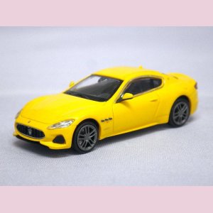 画像: ミニチャンプス マセラティ グランツーリスモ 2018 YELLOW