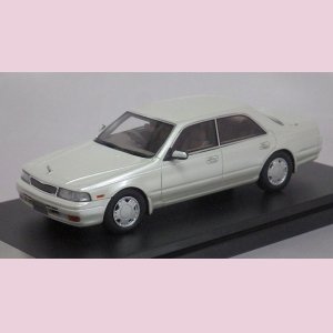 画像: ハイストーリー 日産 ローレル 25 ツインカム メダリストV(1993) 訳あり品 10% OFF!