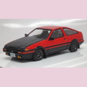 画像: ホビージャパン トヨタ スプリンター トレノ GT APEX(AE86) Customized Ver./カーボンボンネット High Flash 2 Tone(RED/BLACK)