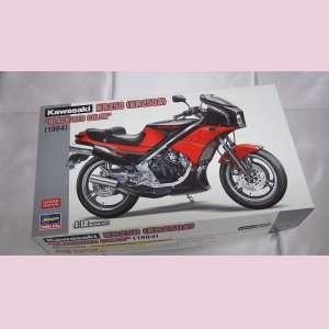 画像: ハセガワ S=1/12 カワサキ KR250(KR250A) 1984 BLACK/RED COLOR